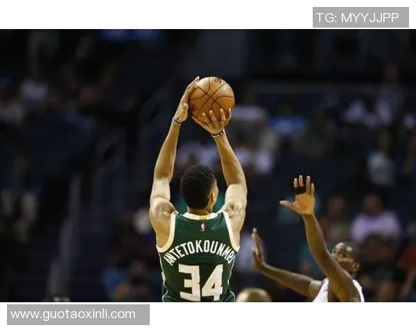 字母哥22+8高效表现仍不敌猛龙强势，雄鹿惨败28分