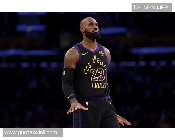 詹姆斯超杜兰特升第8!NBA全明星二轮投票出炉:4大亮点值得关注