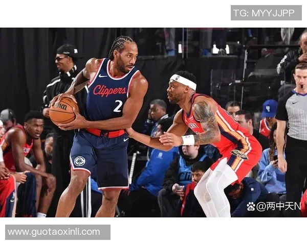 鹈鹕主帅：阿尔瓦拉多因为腹斜肌拉伤将至少缺席2周